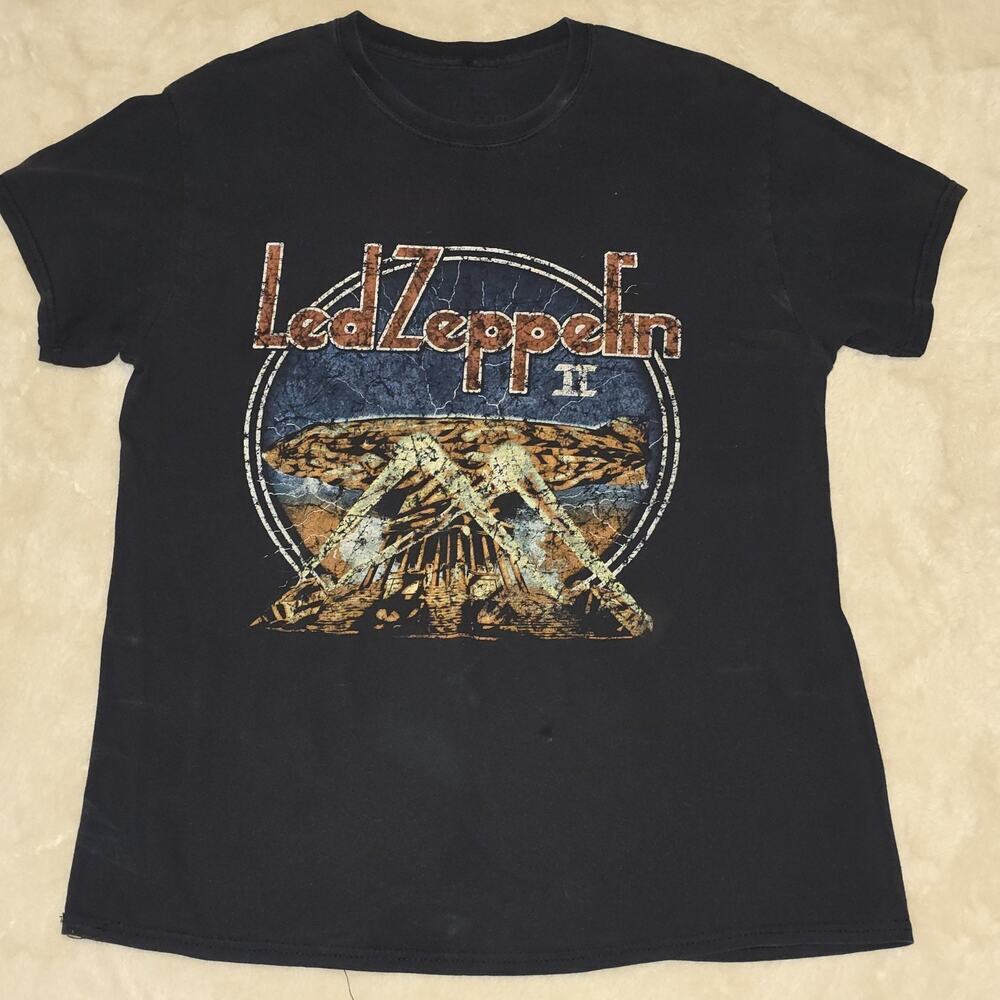 Led Zeppelin II T-Shirt Black Distressed Graphic Rock Tee Men’s Small